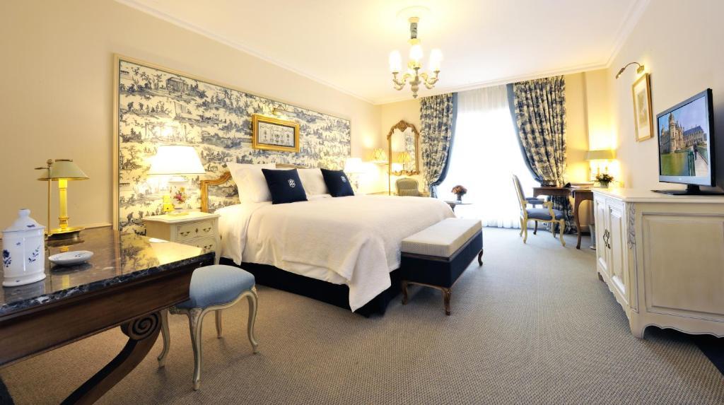Auberge Du Jeu De Paume Chantilly Habitación foto